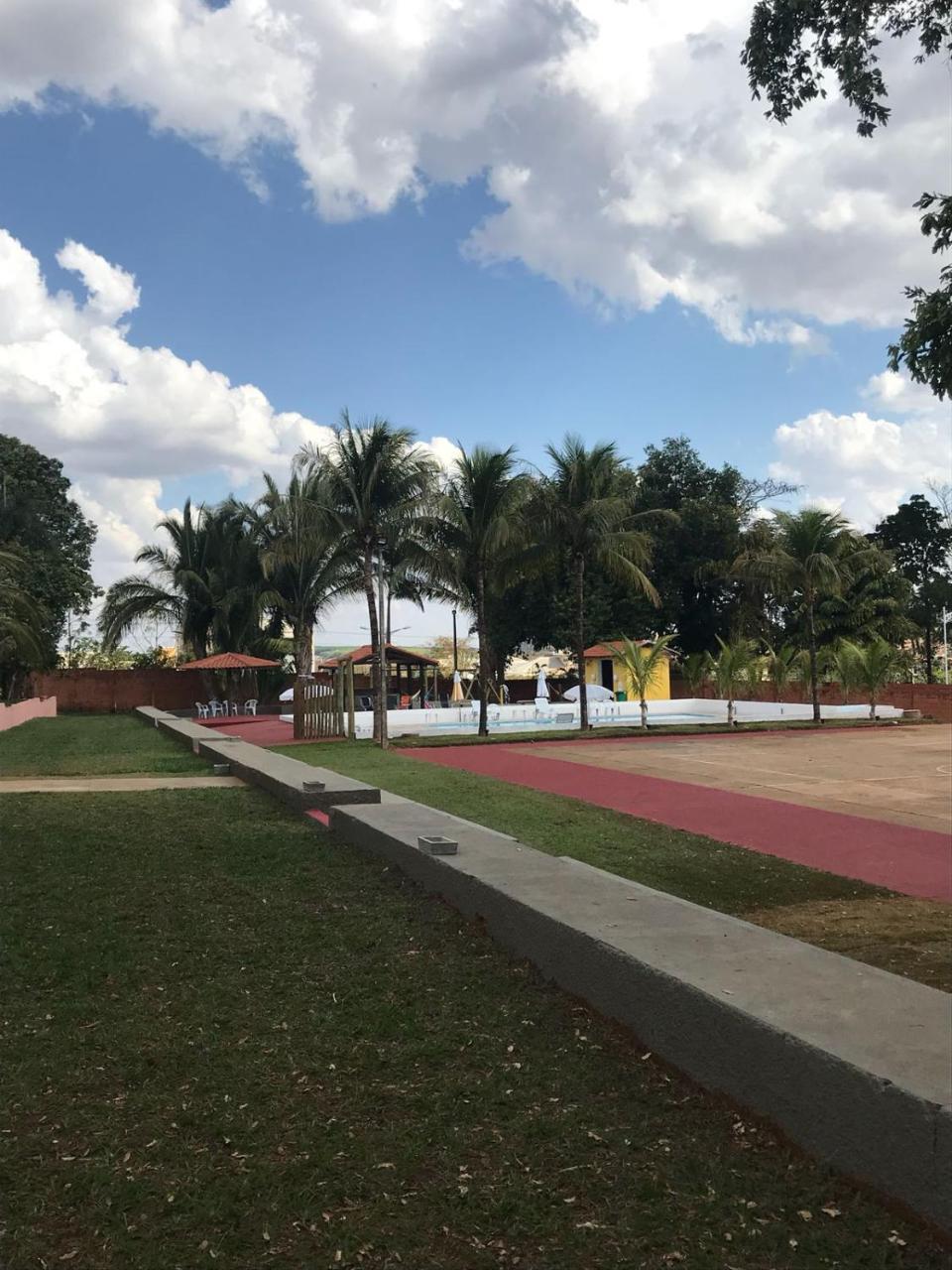 Villa Das Flores Olimpia Luaran gambar