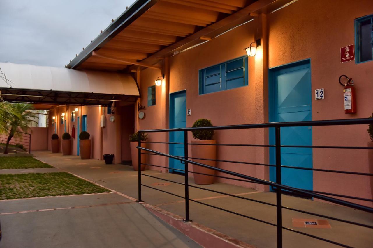 Villa Das Flores Olimpia Luaran gambar